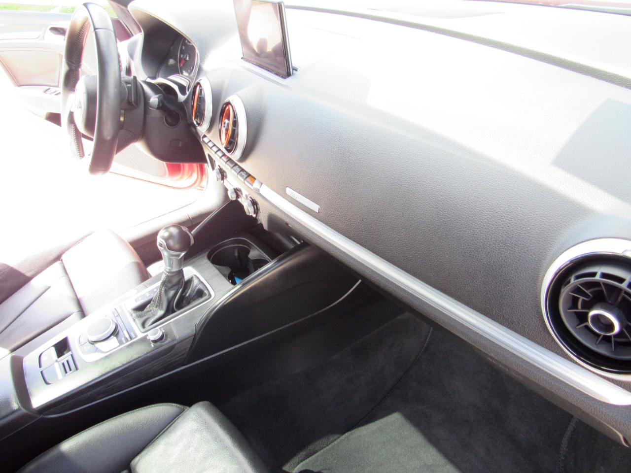 Audi A3 Sedan 2.0 TFSI Tech Premium Plus FWD 2018