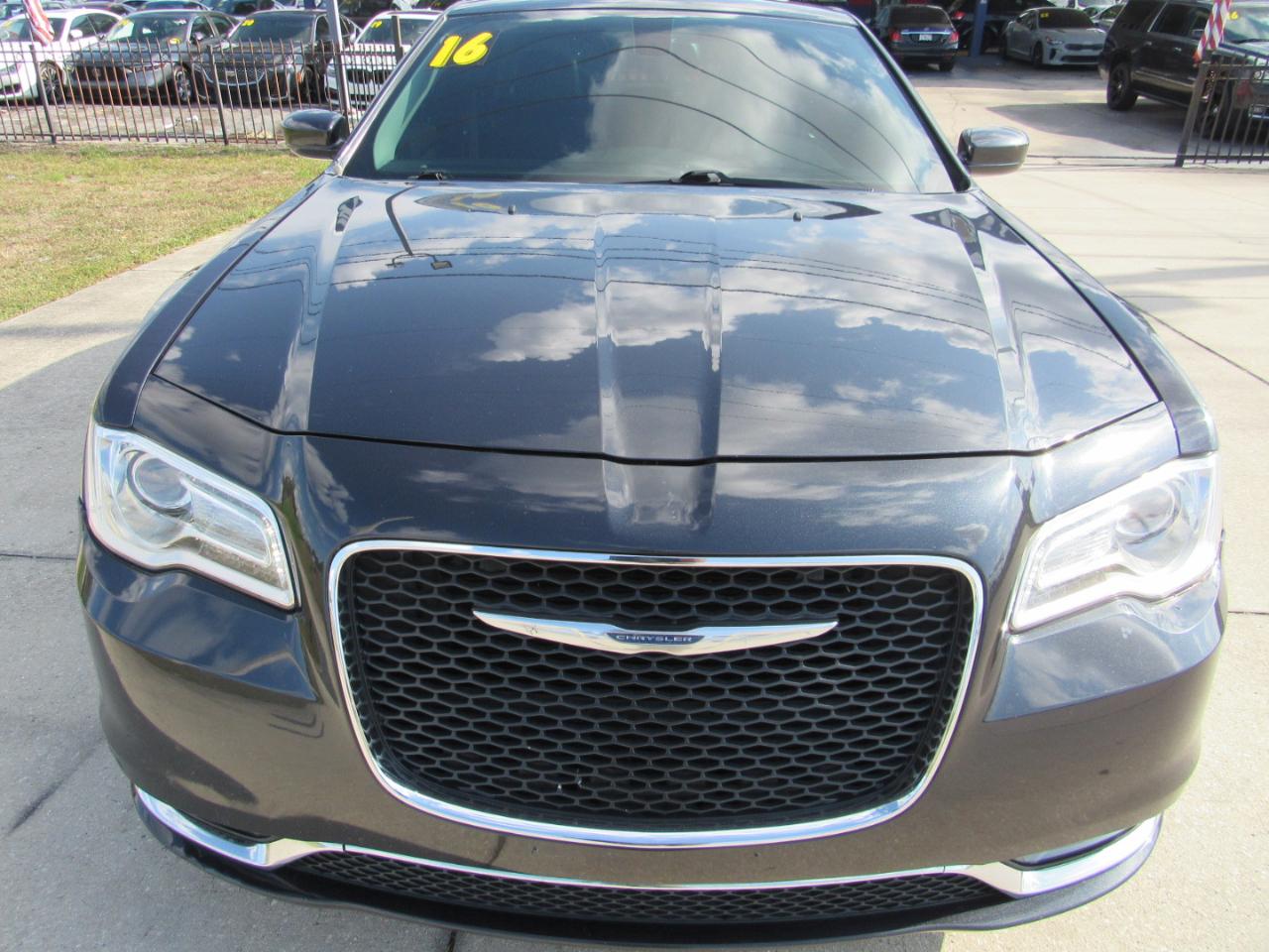 Chrysler 300 4dr Sdn Anniversary Edition AWD 2016