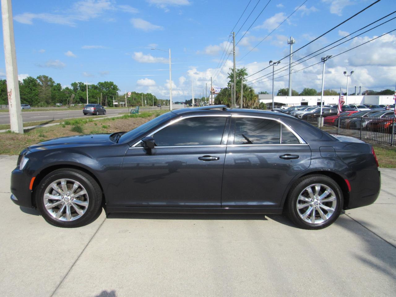 Chrysler 300 4dr Sdn Anniversary Edition AWD 2016