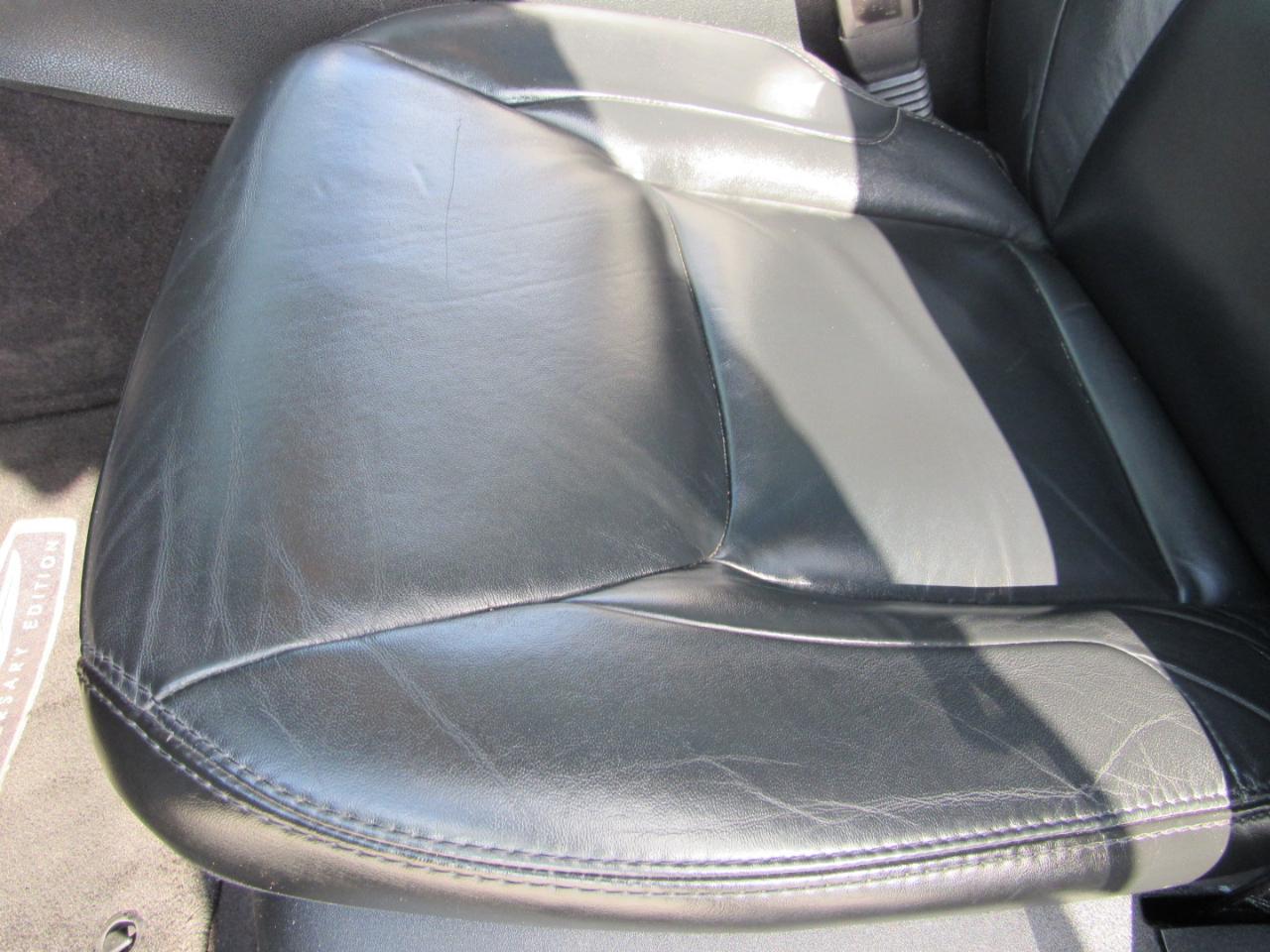 Chrysler 300 4dr Sdn Anniversary Edition AWD 2016