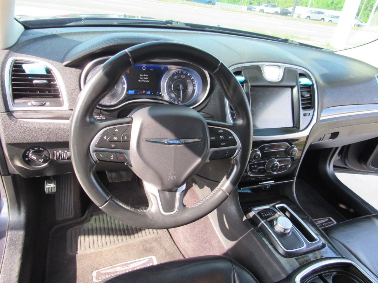 Chrysler 300 4dr Sdn Anniversary Edition AWD 2016