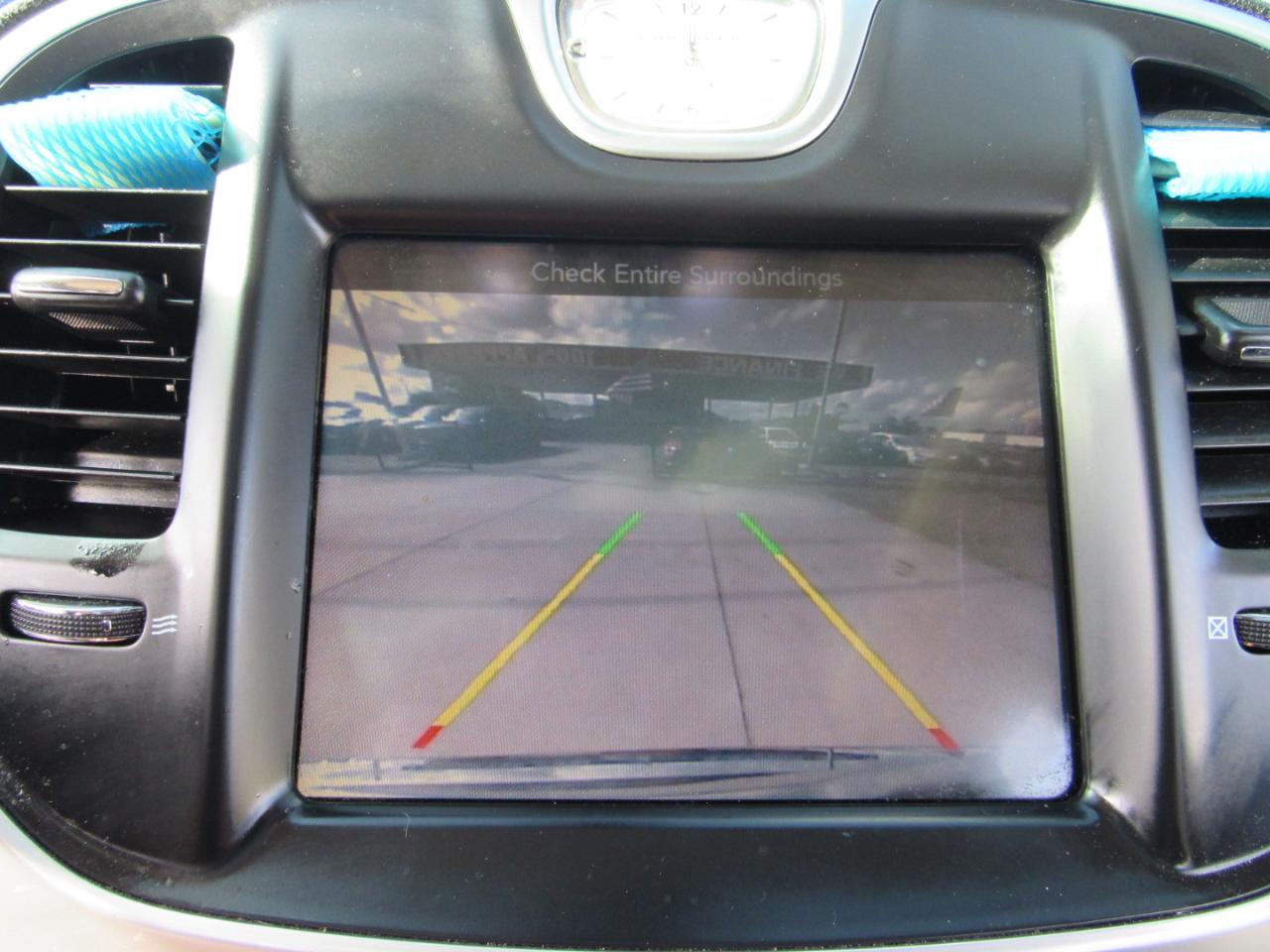 Chrysler 300 4dr Sdn Anniversary Edition AWD 2016