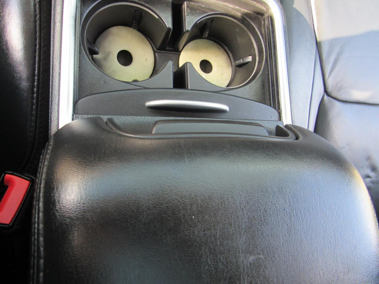 Chrysler 300 4dr Sdn Anniversary Edition AWD 2016