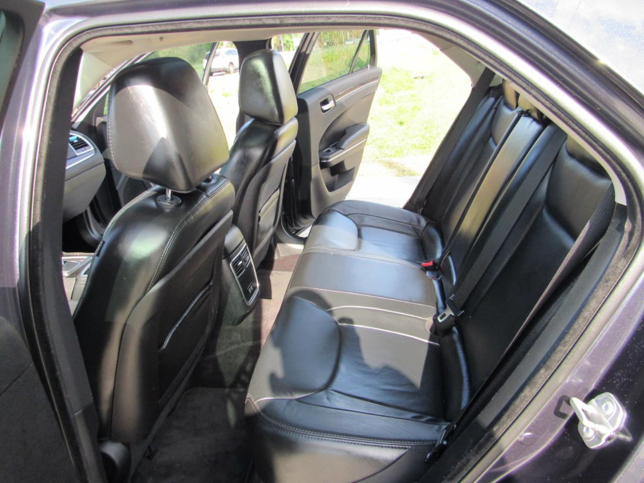 Chrysler 300 4dr Sdn Anniversary Edition AWD 2016