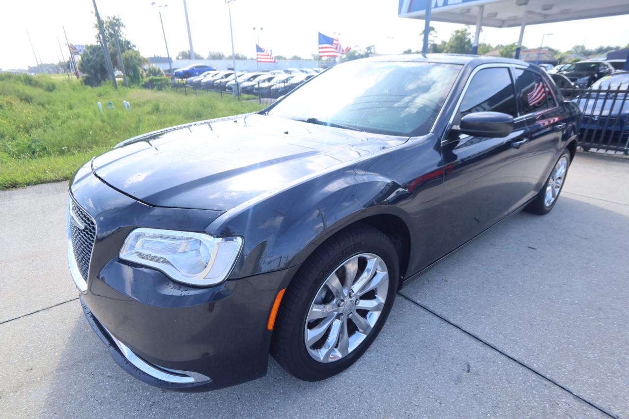 Chrysler 300 4dr Sdn Anniversary Edition AWD 2016