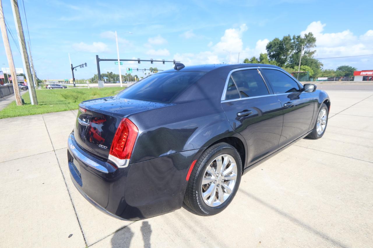 Chrysler 300 4dr Sdn Anniversary Edition AWD 2016