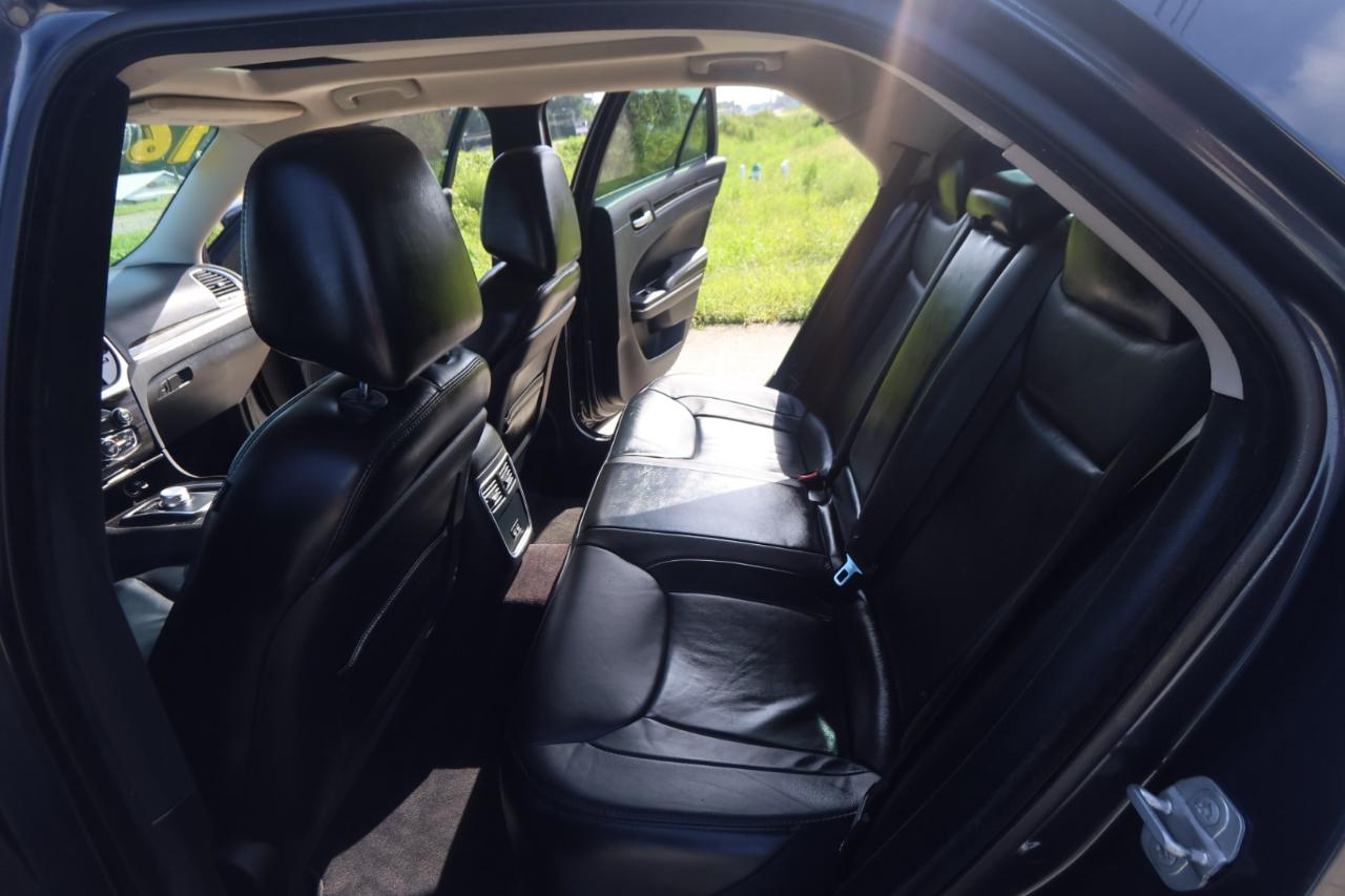 Chrysler 300 4dr Sdn Anniversary Edition AWD 2016