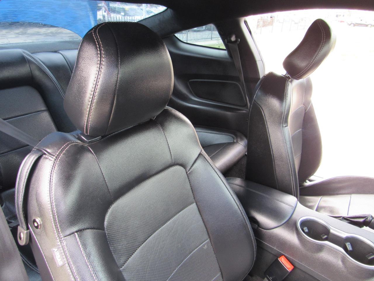 Ford Mustang GT Fastback 2019