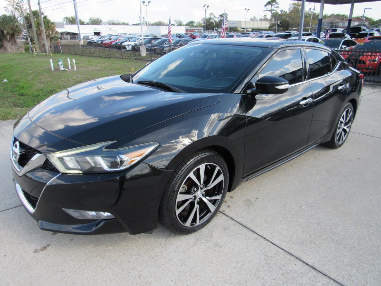 Nissan Maxima SV 3.5L 2018