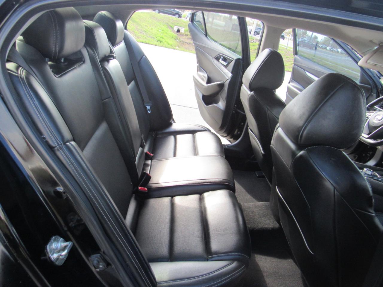 Nissan Maxima SV 3.5L 2018