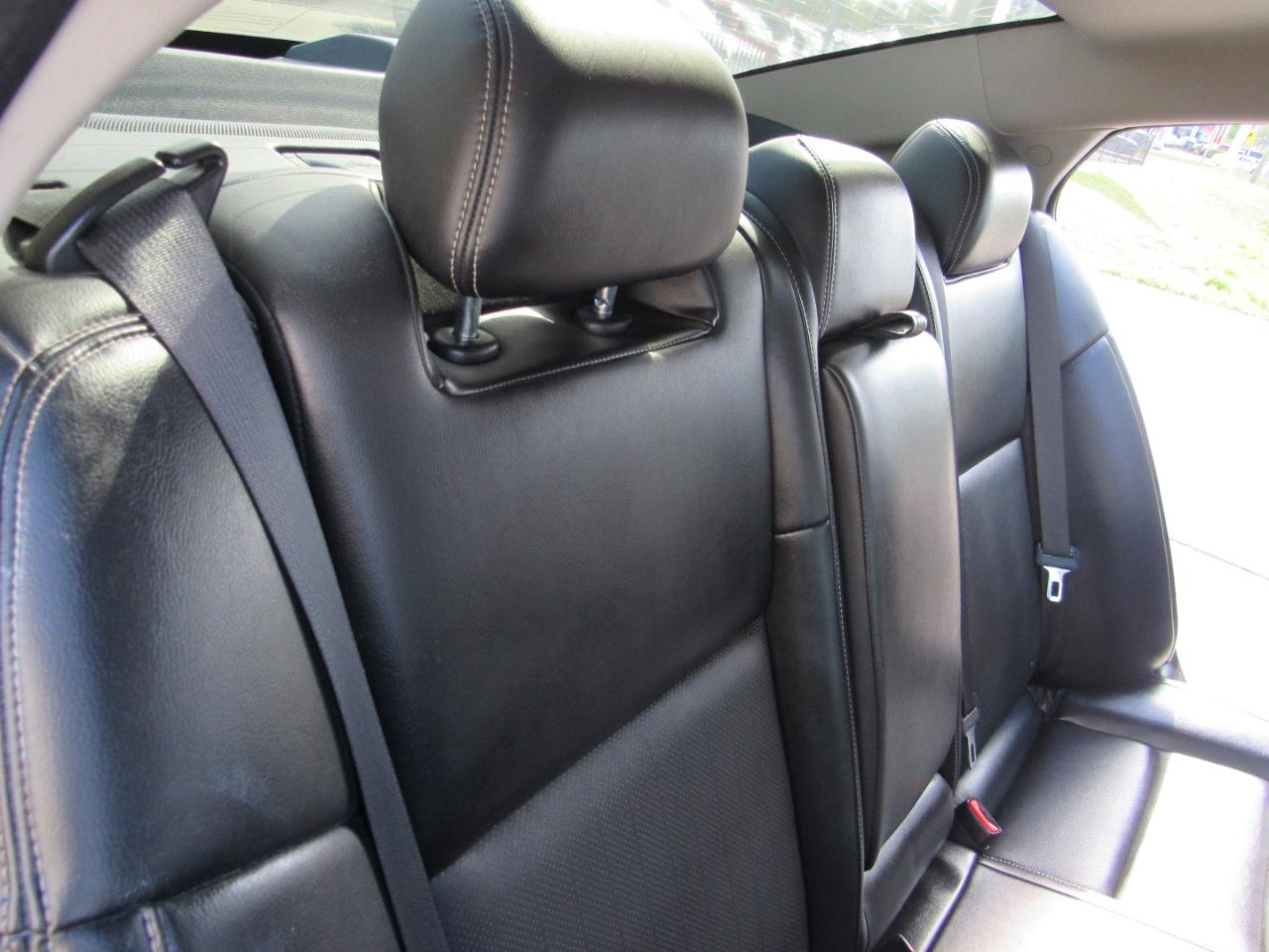 Nissan Maxima SV 3.5L 2018