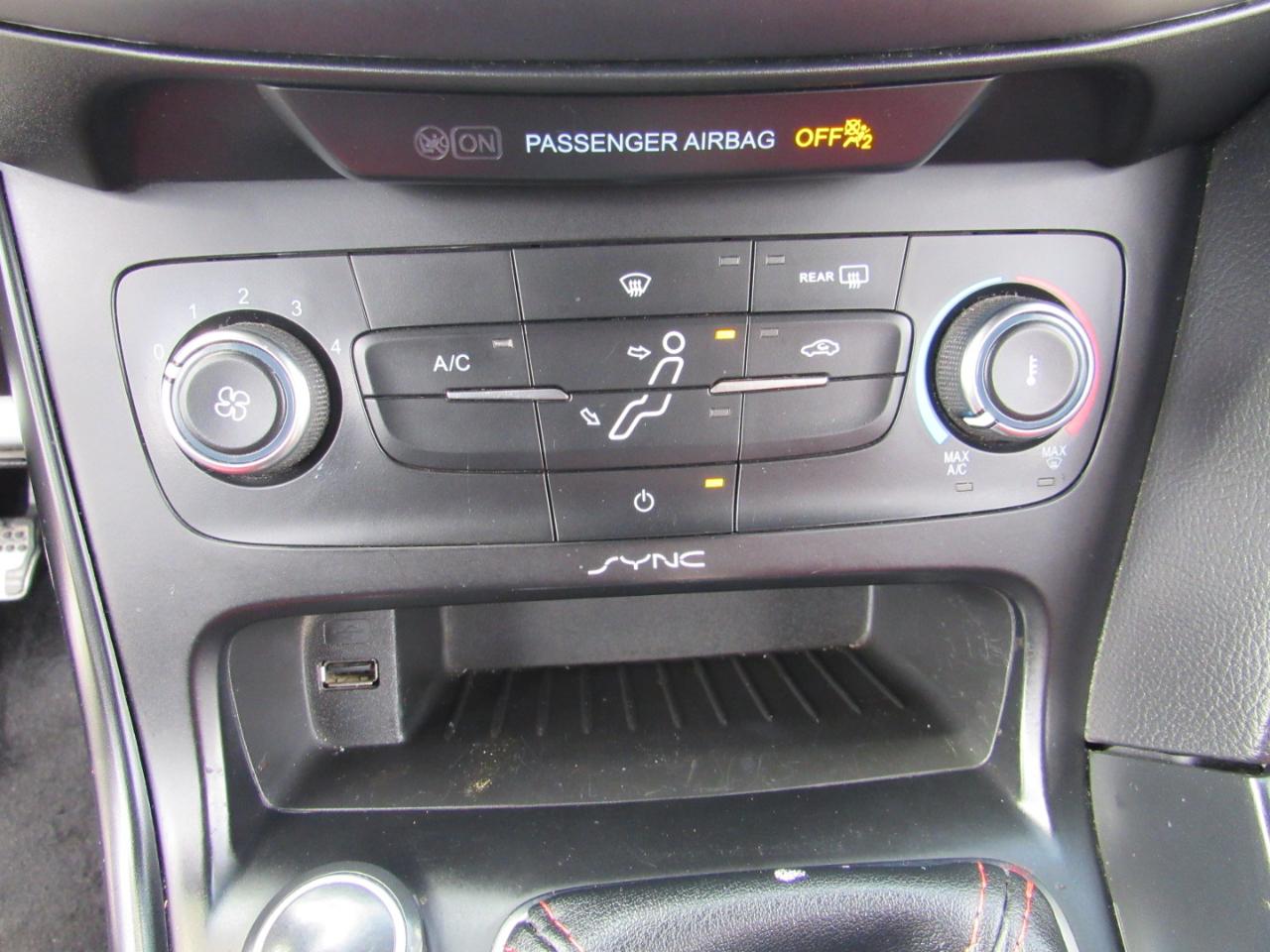 Ford Focus 5dr HB ST 2016