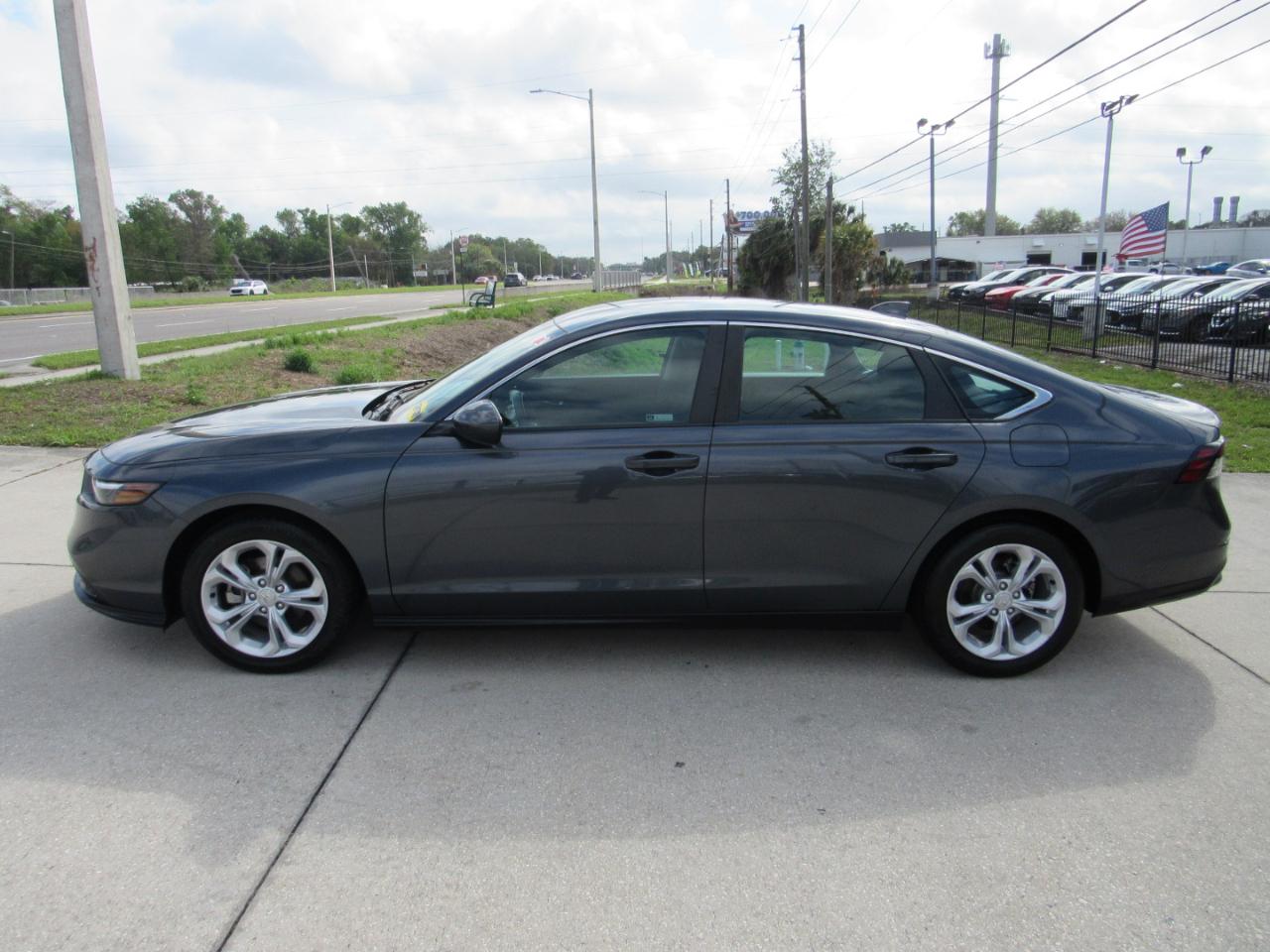 Honda Accord Sedan LX CVT 2024