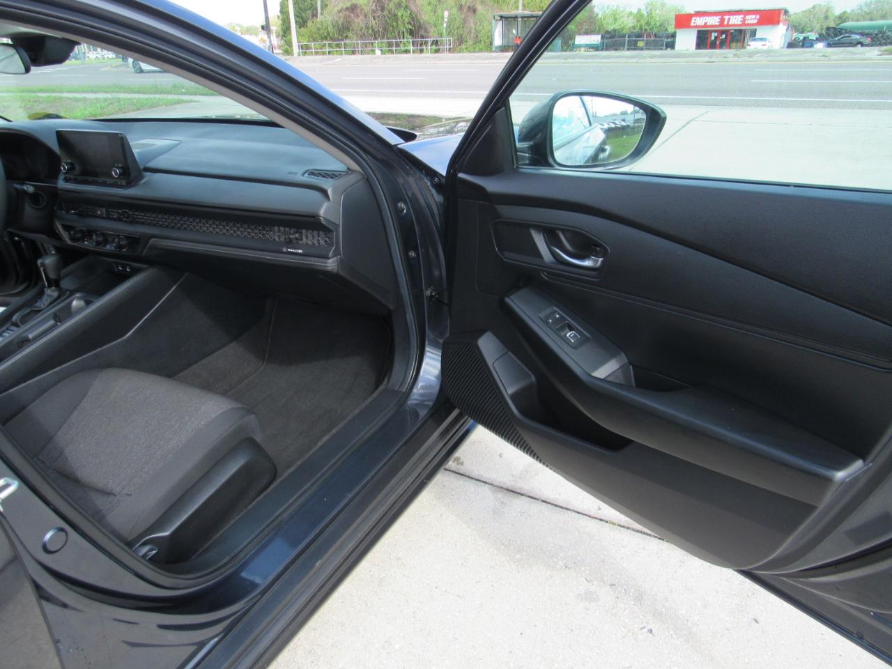 Honda Accord Sedan LX CVT 2024