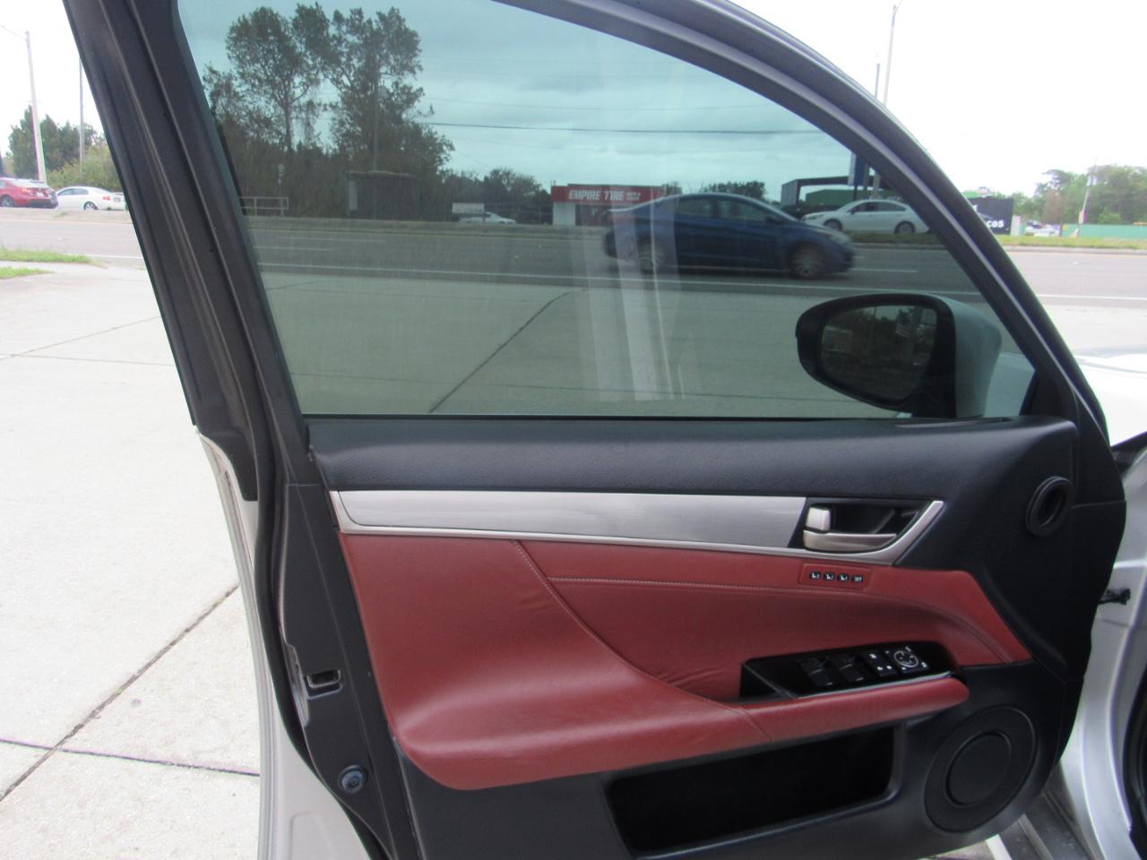 Lexus GS 350 4dr Sdn RWD 2015