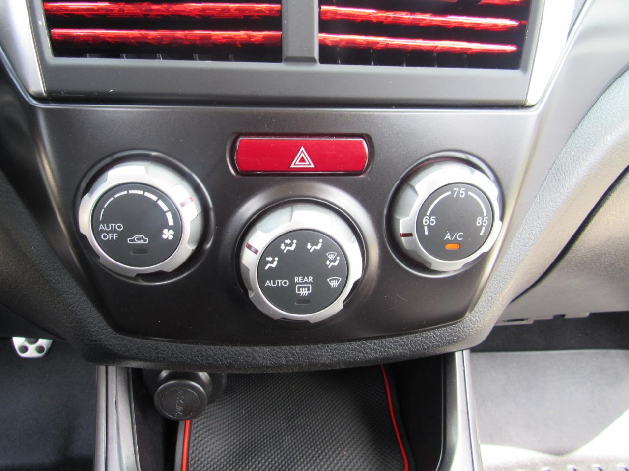 Subaru Impreza Wagon WRX 5dr Man WRX Premium 2011