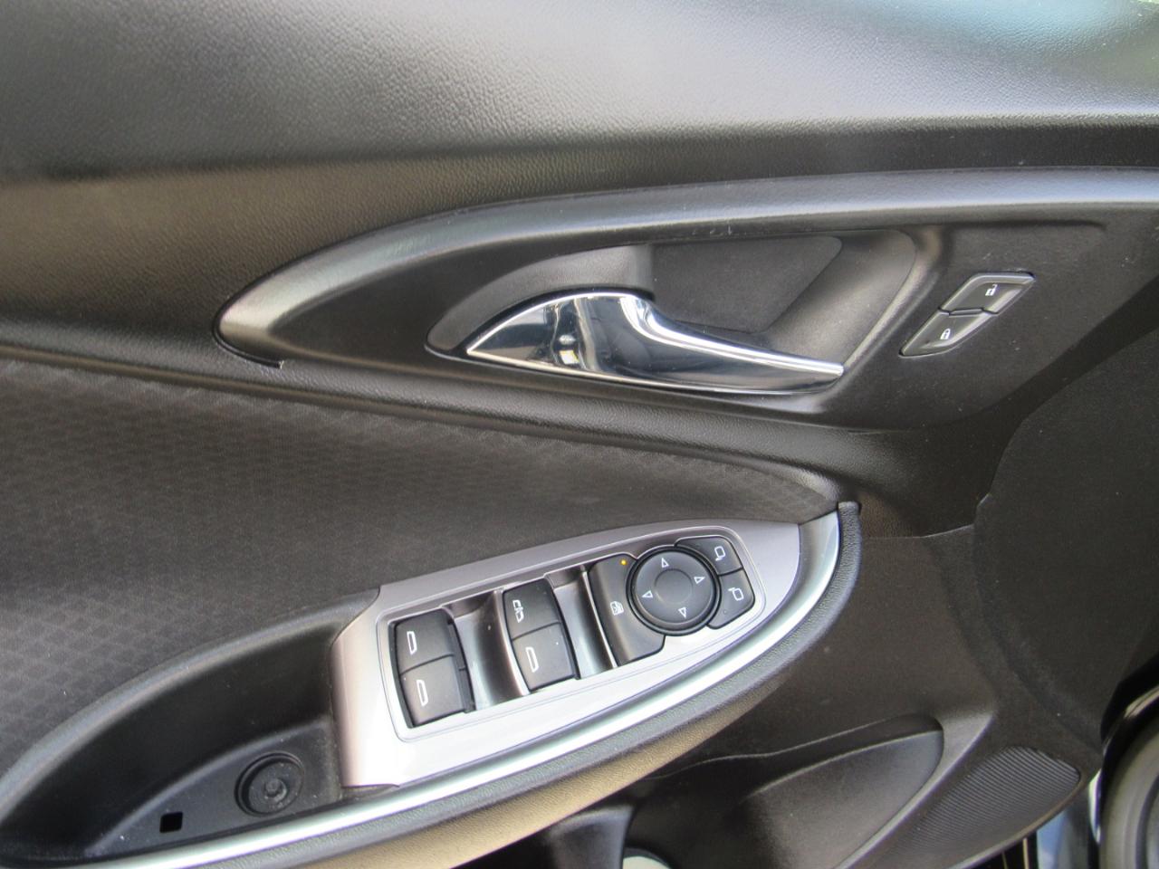 Chevrolet Malibu 4dr Sdn LT 2020