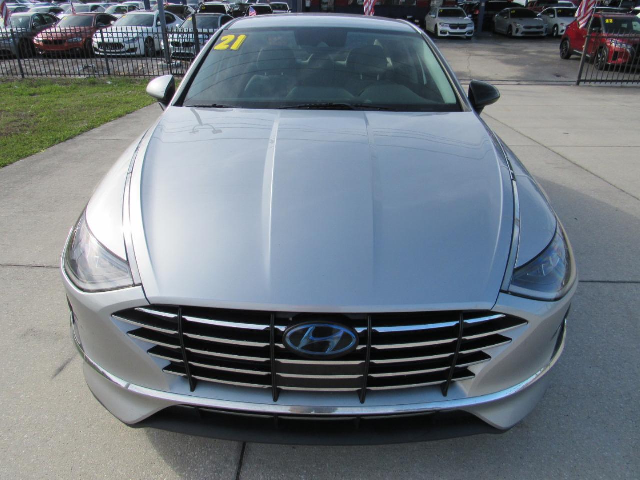 Hyundai Sonata SE 2.5L 2021