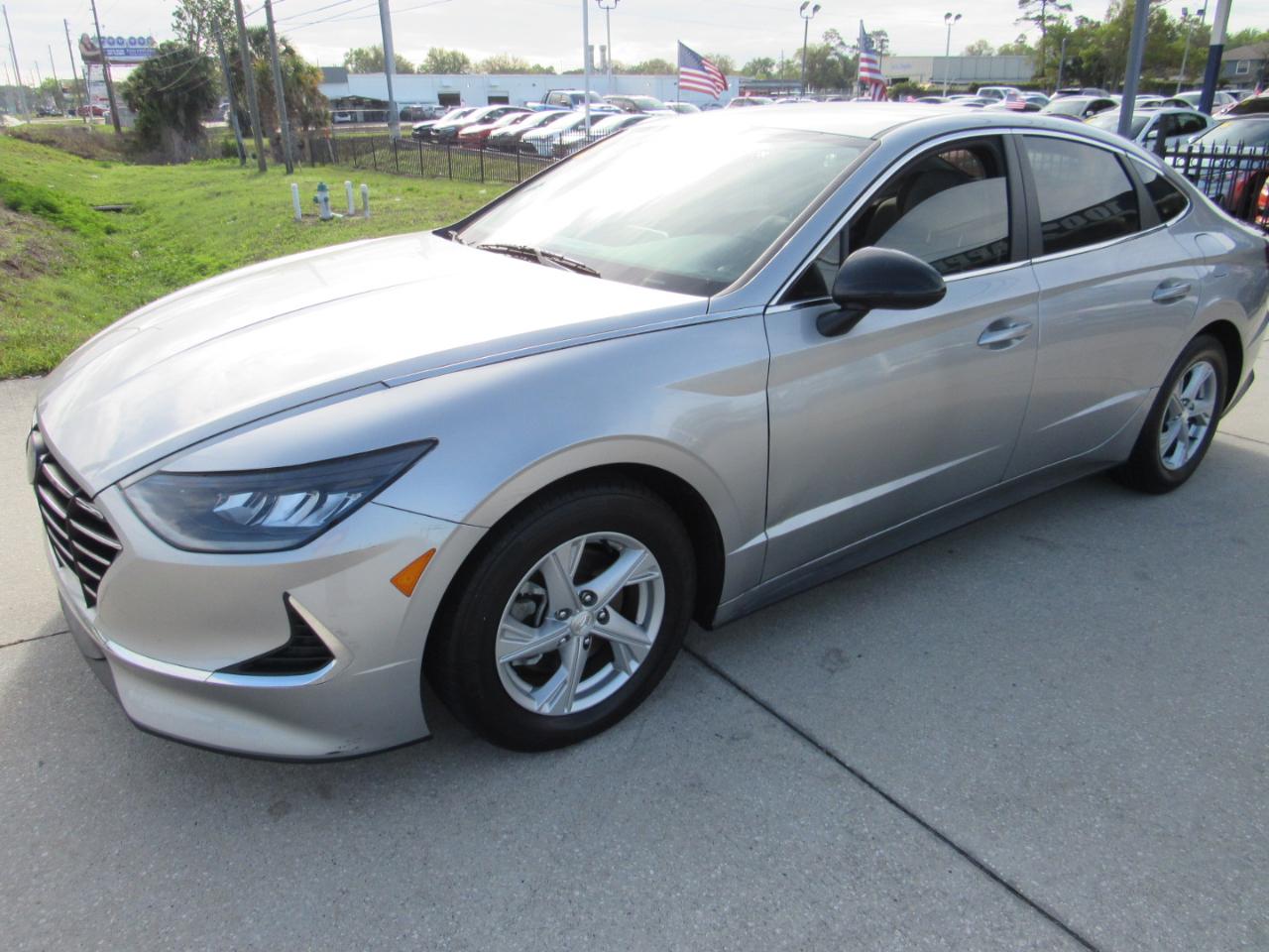 Hyundai Sonata SE 2.5L 2021