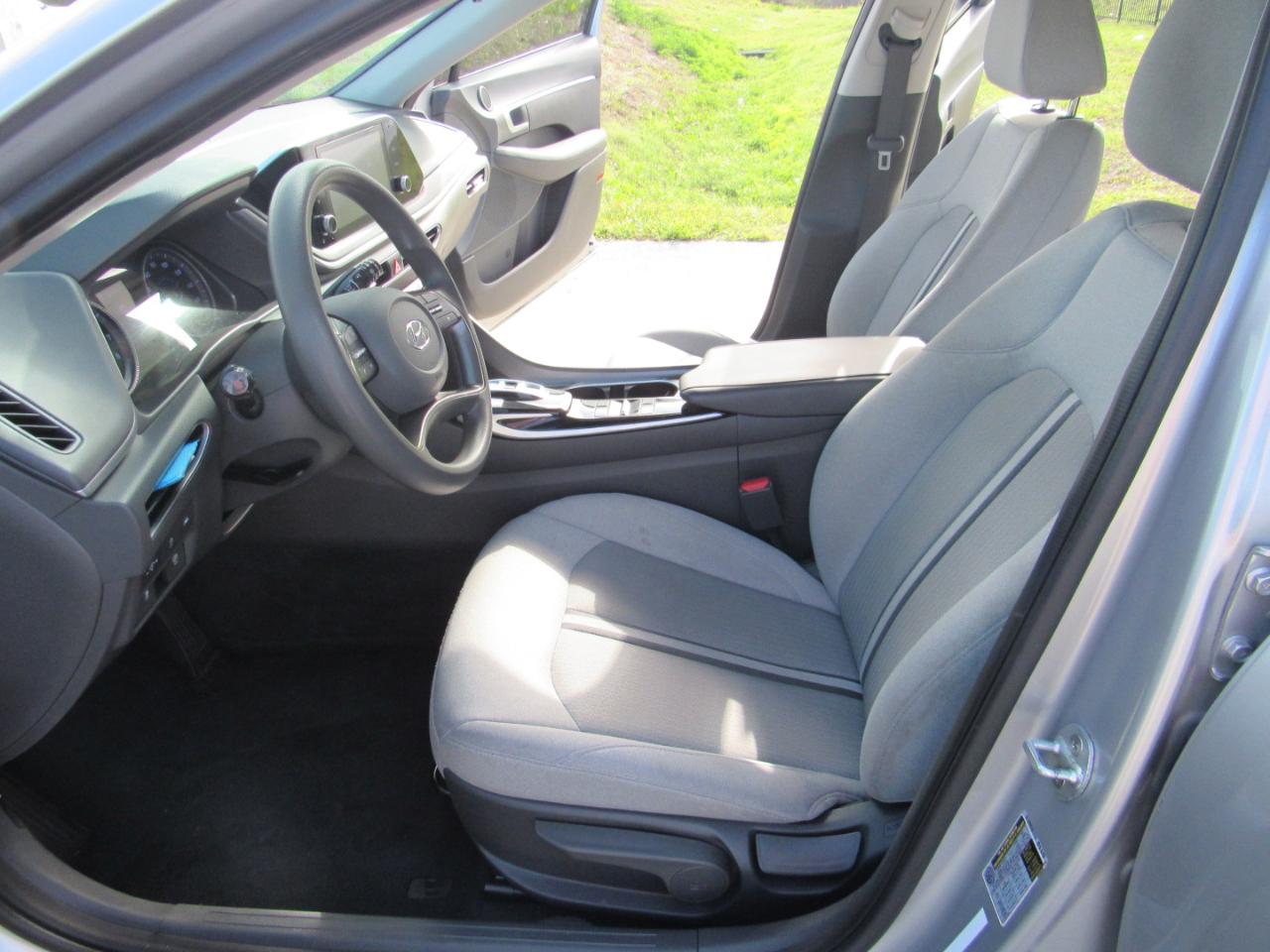 Hyundai Sonata SE 2.5L 2021