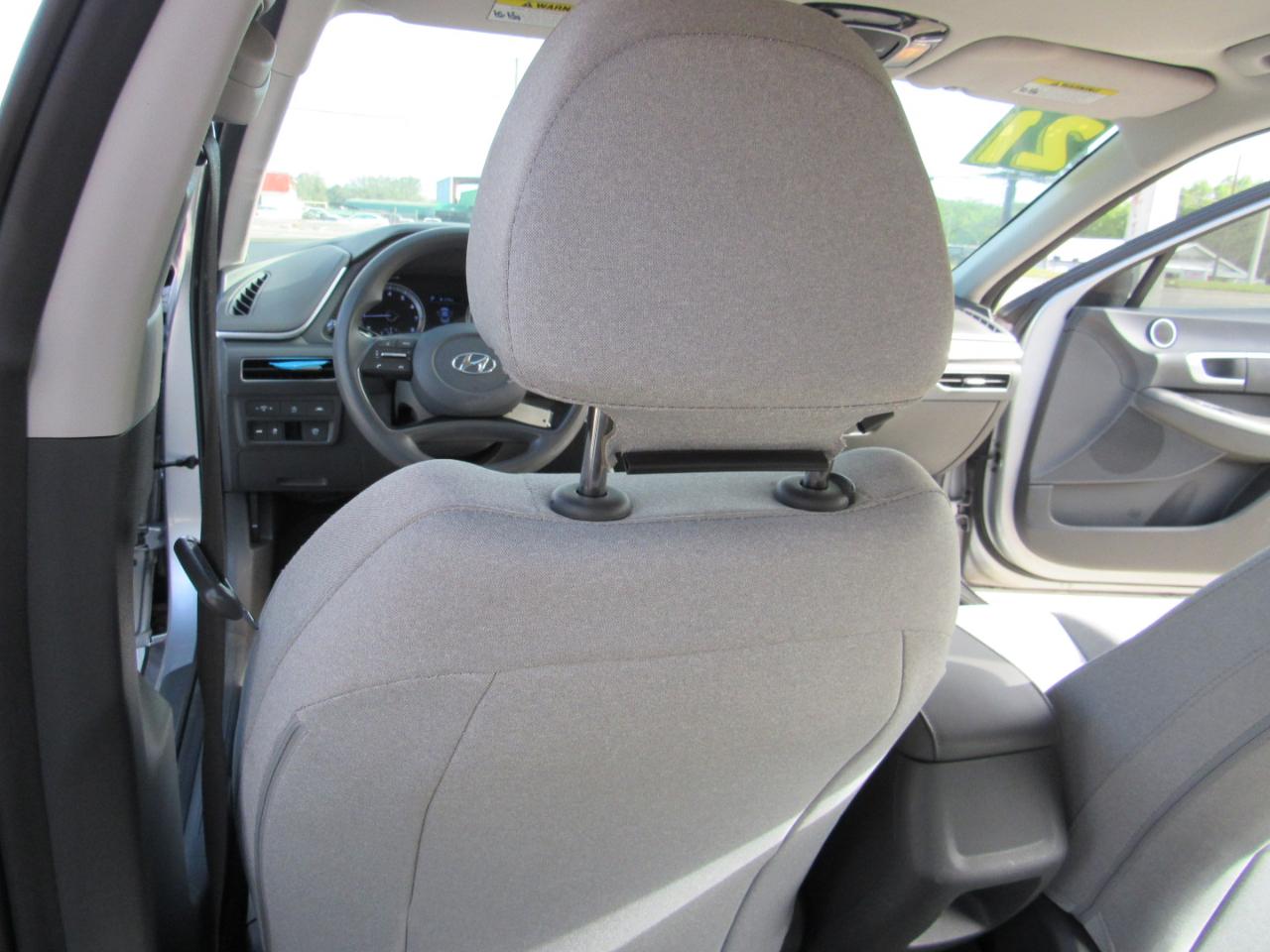 Hyundai Sonata SE 2.5L 2021