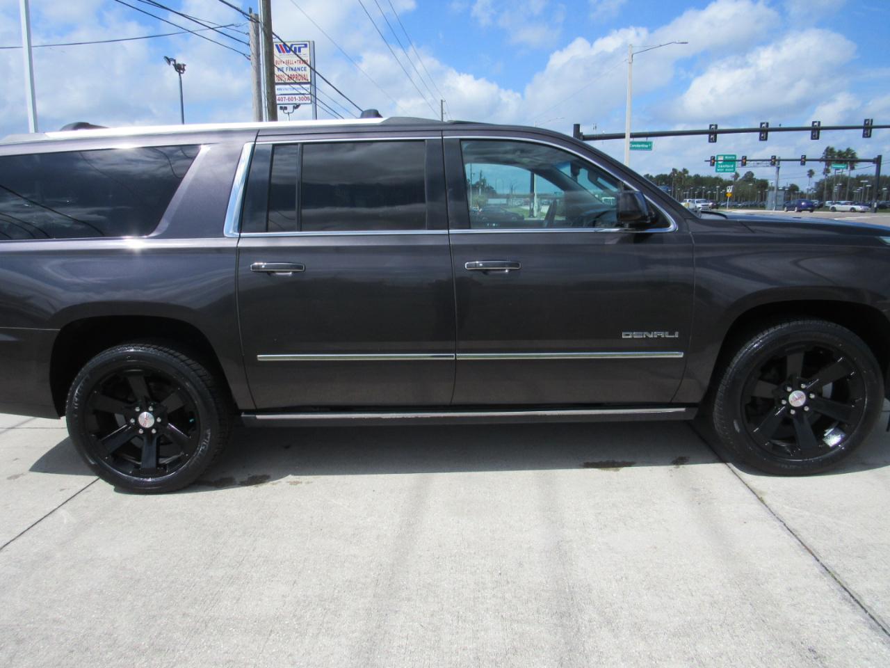 GMC Yukon XL 2WD 4dr Denali 2016
