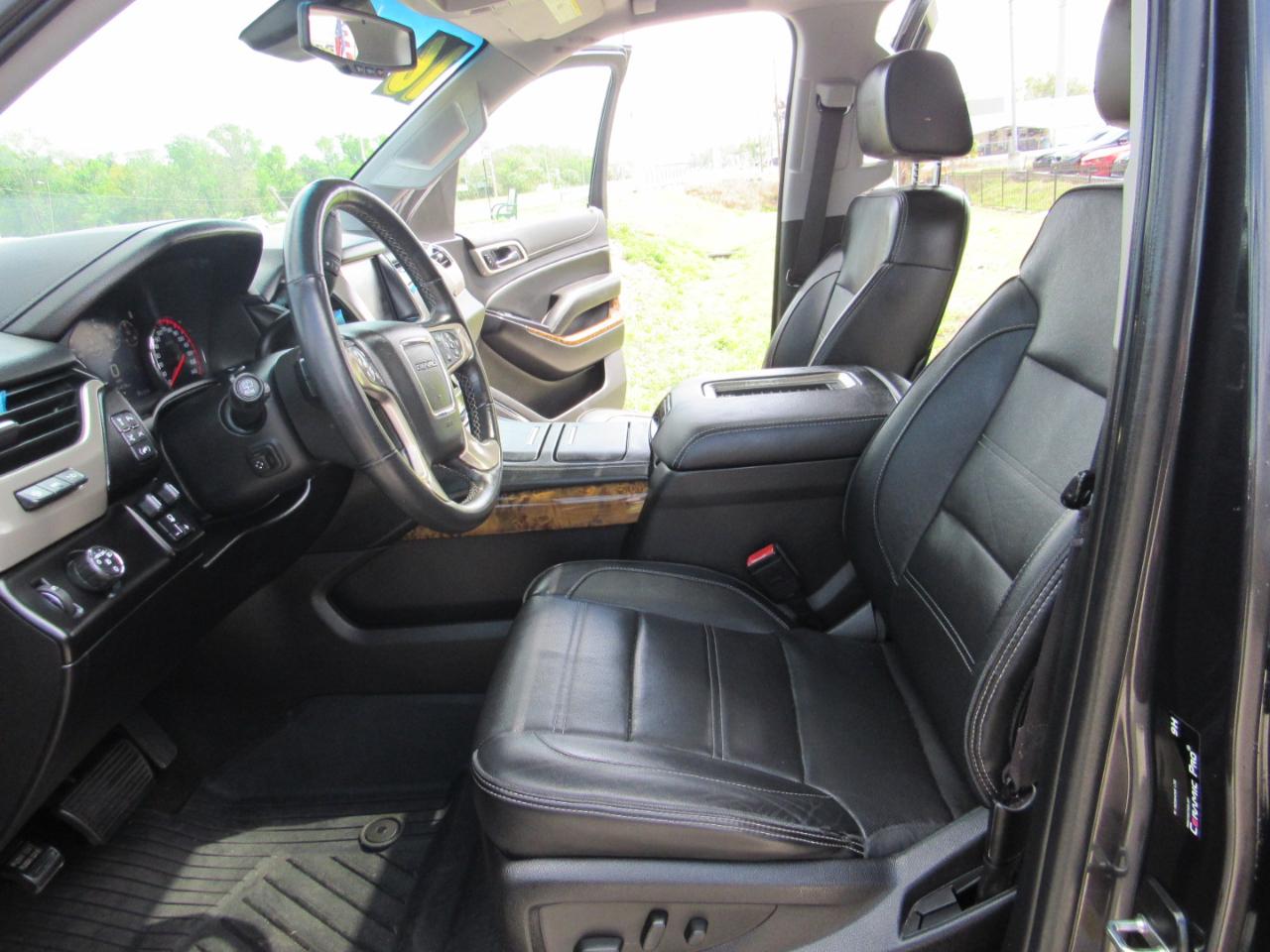 GMC Yukon XL 2WD 4dr Denali 2016