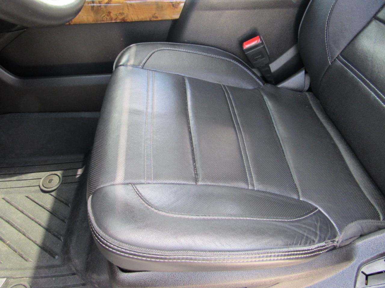 GMC Yukon XL 2WD 4dr Denali 2016