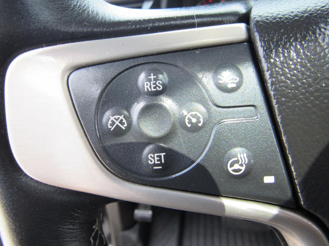 GMC Yukon XL 2WD 4dr Denali 2016