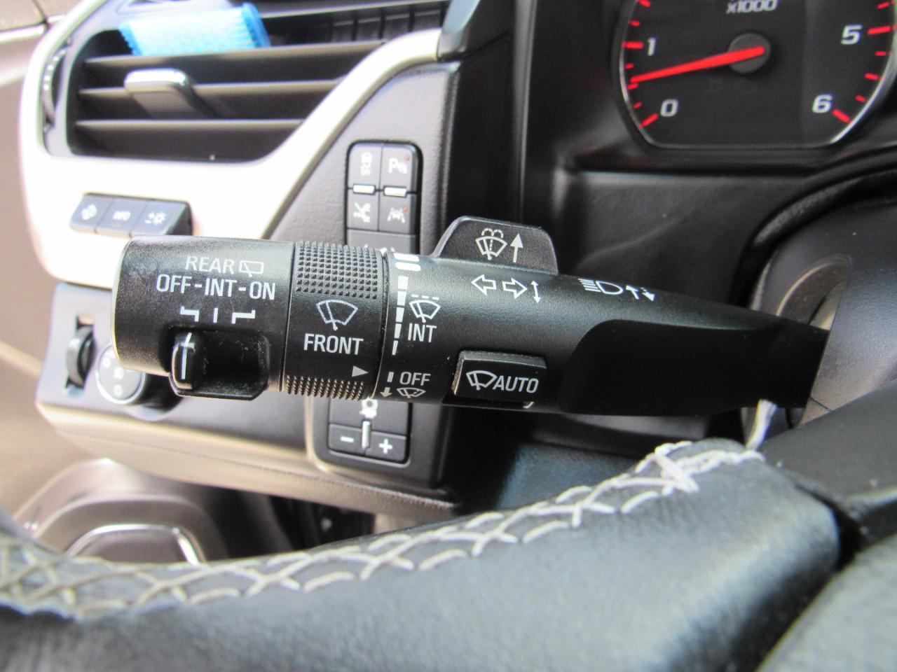 GMC Yukon XL 2WD 4dr Denali 2016