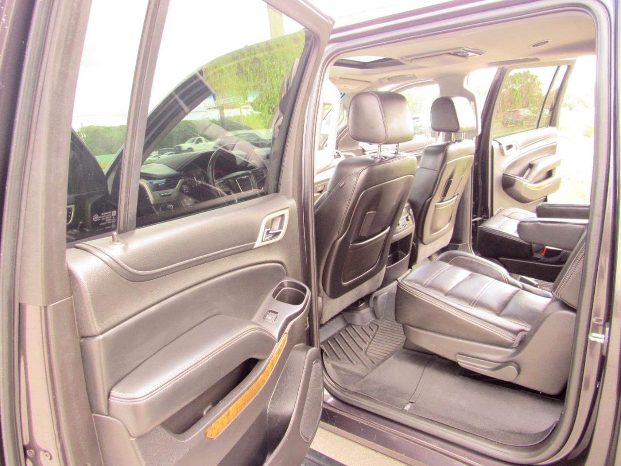 GMC Yukon XL 2WD 4dr Denali 2016