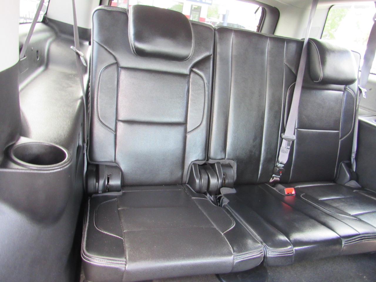 GMC Yukon XL 2WD 4dr Denali 2016