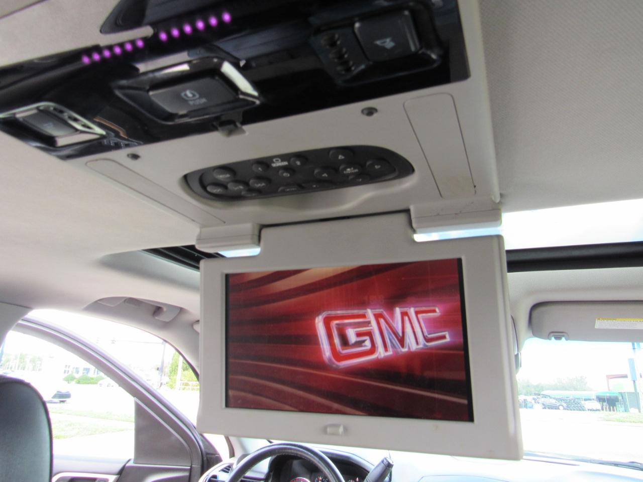 GMC Yukon XL 2WD 4dr Denali 2016