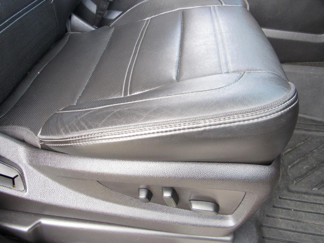 GMC Yukon XL 2WD 4dr Denali 2016