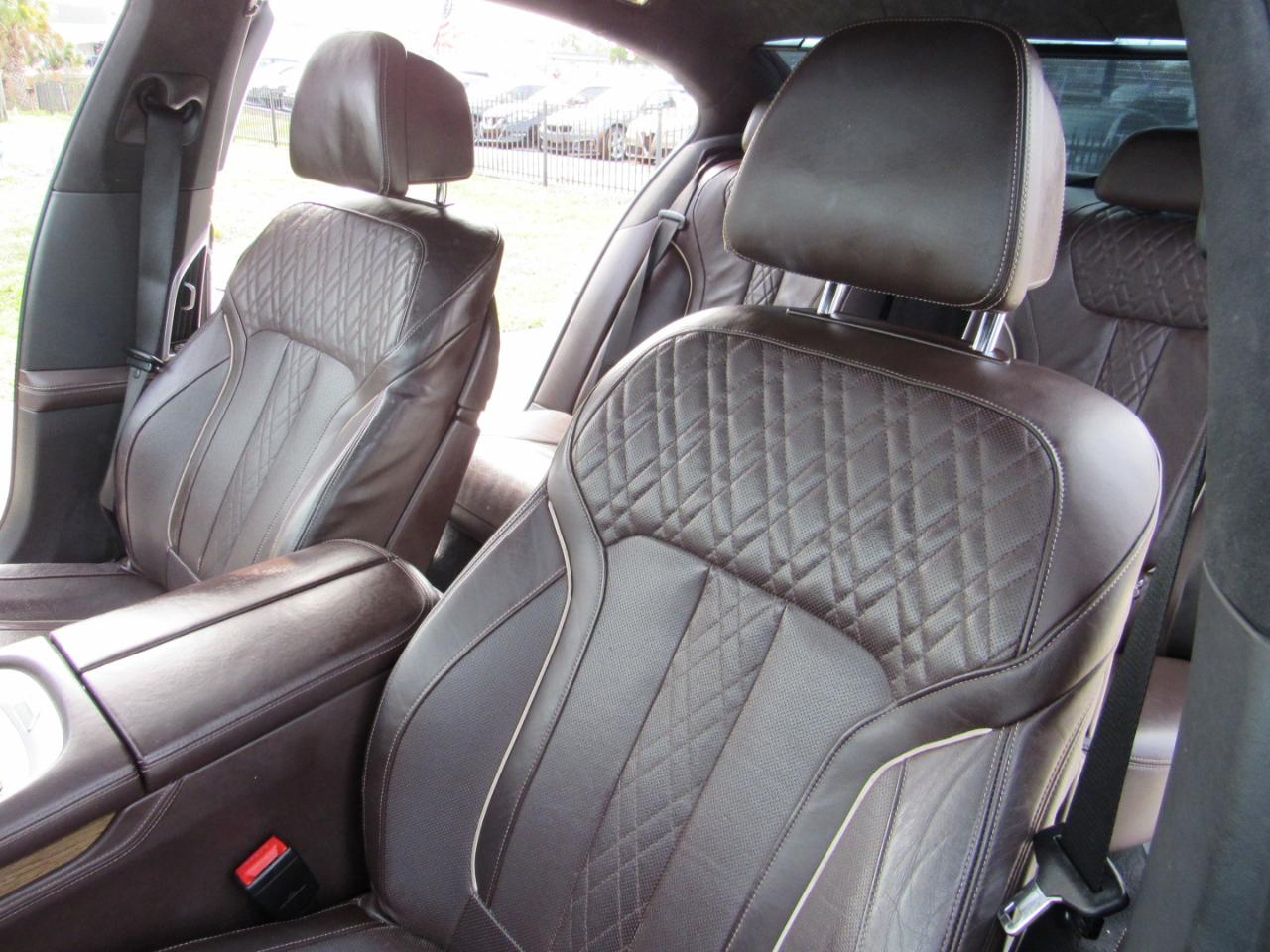 BMW 7 Series 750i Sedan 2018