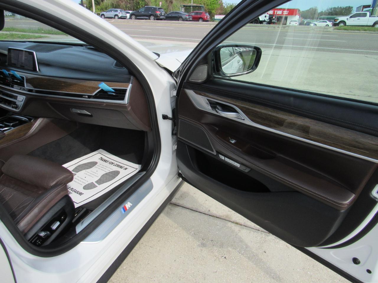 BMW 7 Series 750i Sedan 2018