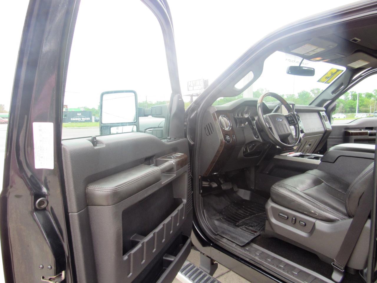 Ford Super Duty F-250 SRW 4WD Crew Cab 172" Lariat 2013