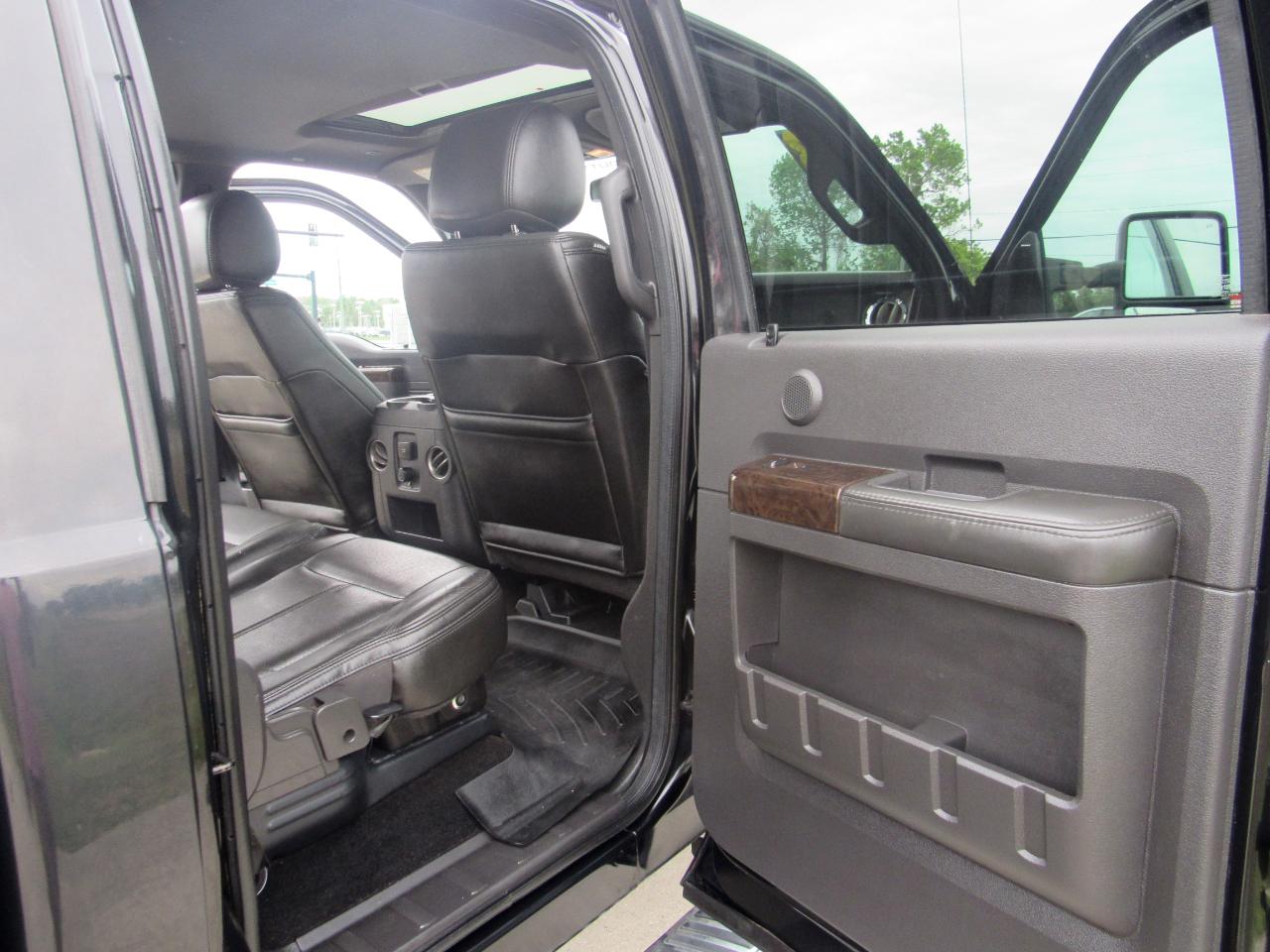 Ford Super Duty F-250 SRW 4WD Crew Cab 172" Lariat 2013