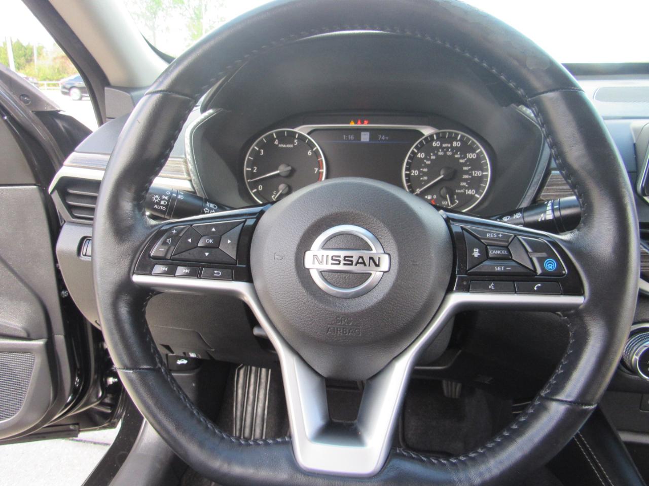 Nissan Altima 2.5 Platinum Sedan 2019