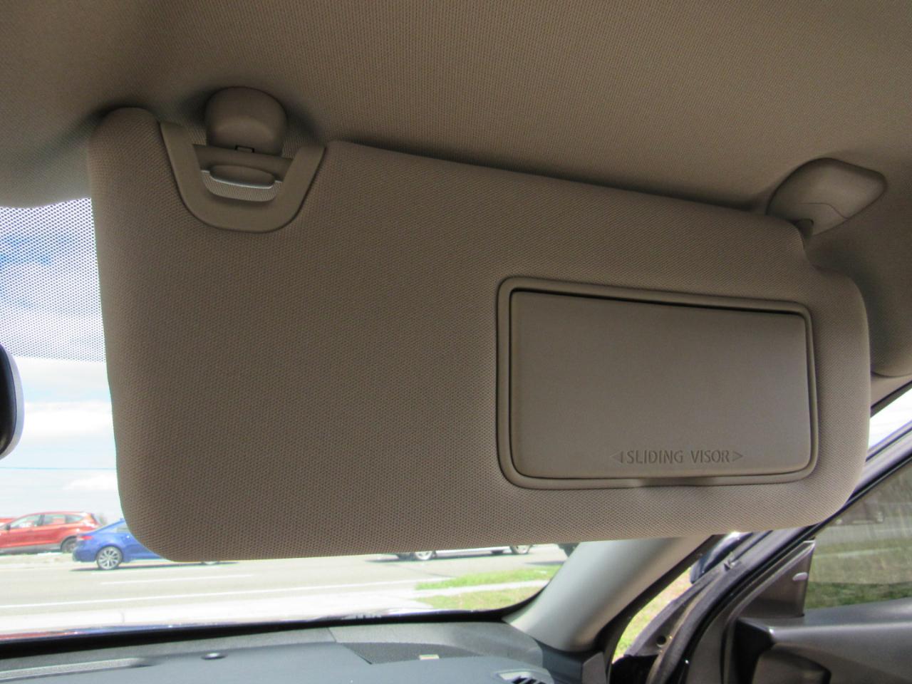 Nissan Altima 2.5 Platinum Sedan 2019