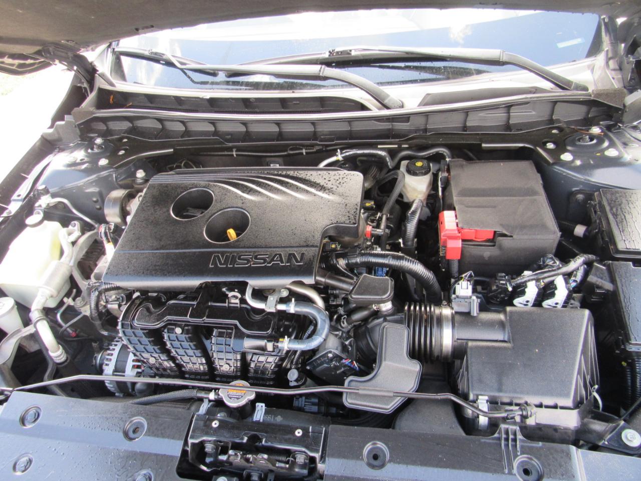 Nissan Altima 2.5 Platinum Sedan 2019