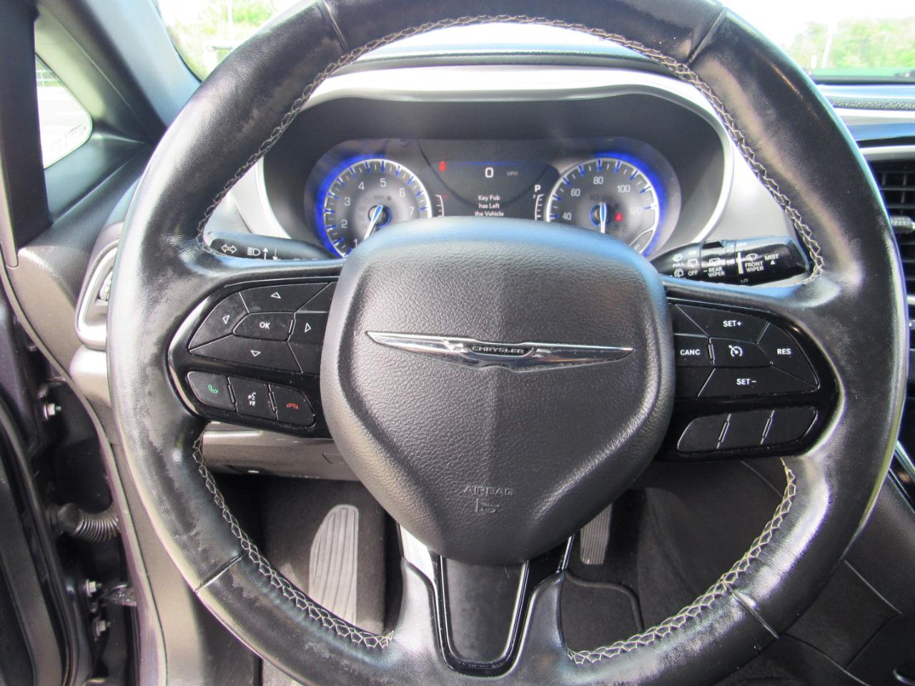 Chrysler Pacifica Touring L Plus FWD 2019