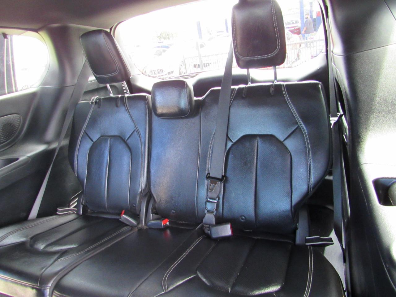 Chrysler Pacifica Touring L Plus FWD 2019