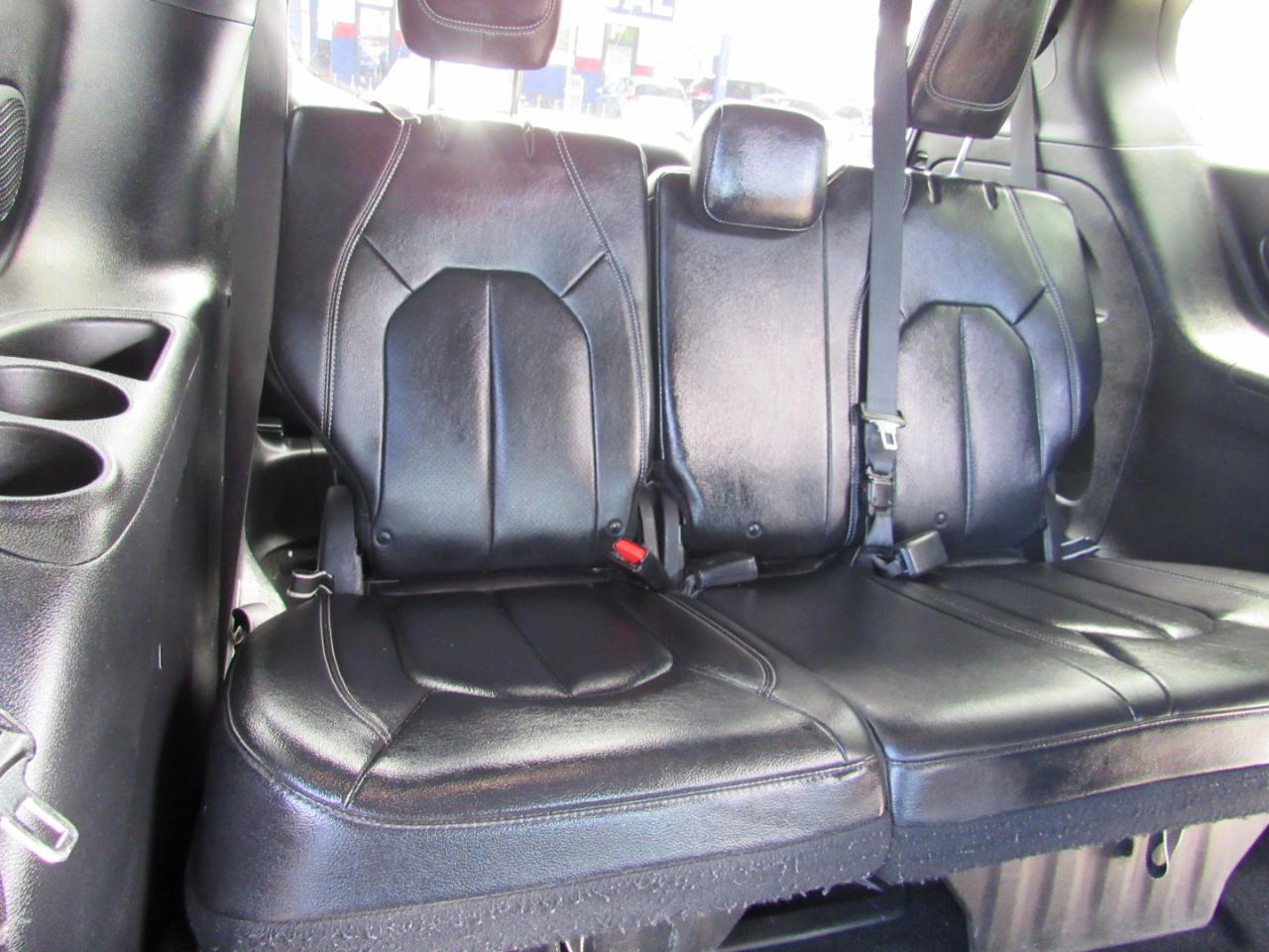 Chrysler Pacifica Touring L Plus FWD 2019