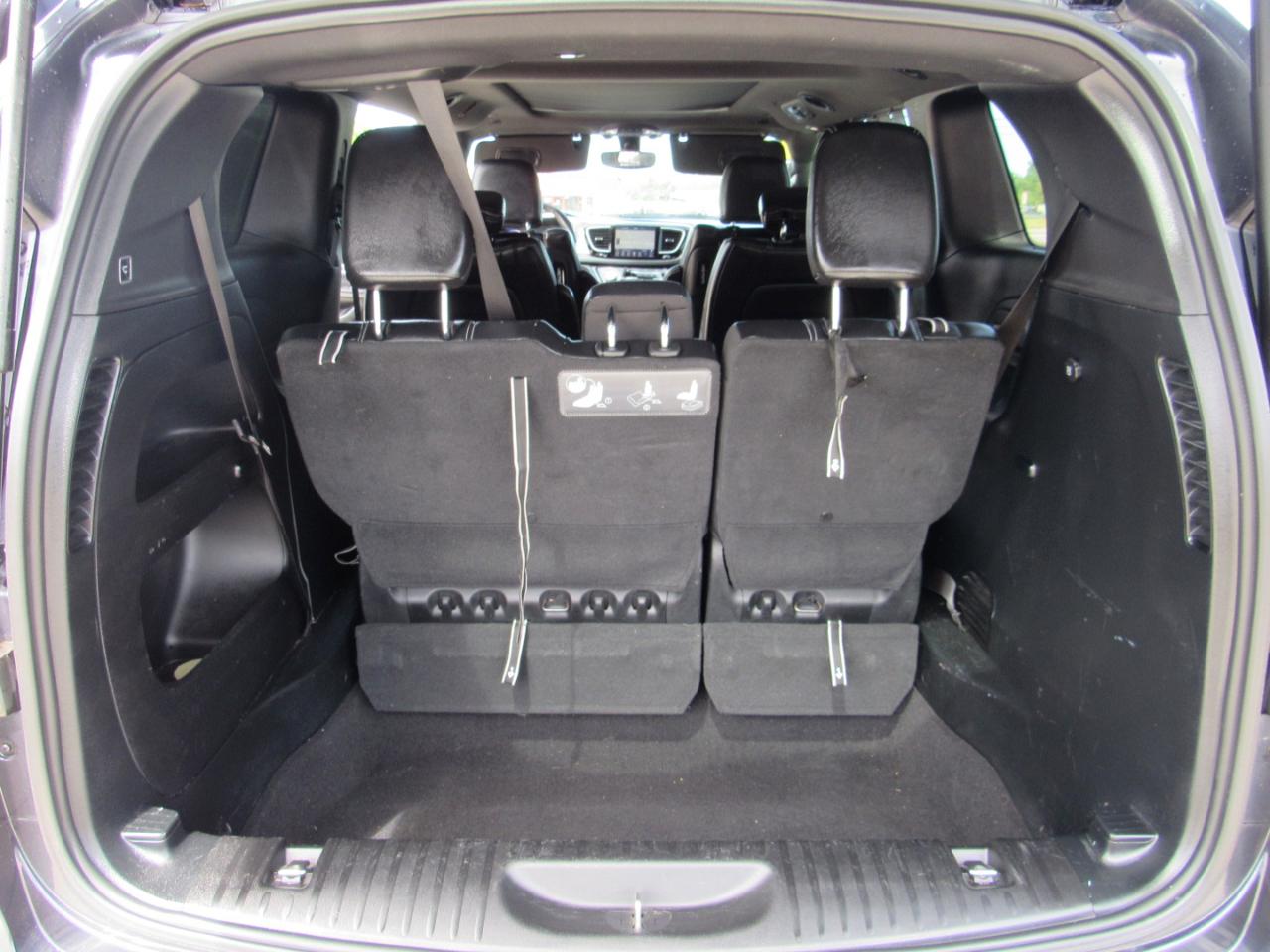 Chrysler Pacifica Touring L Plus FWD 2019