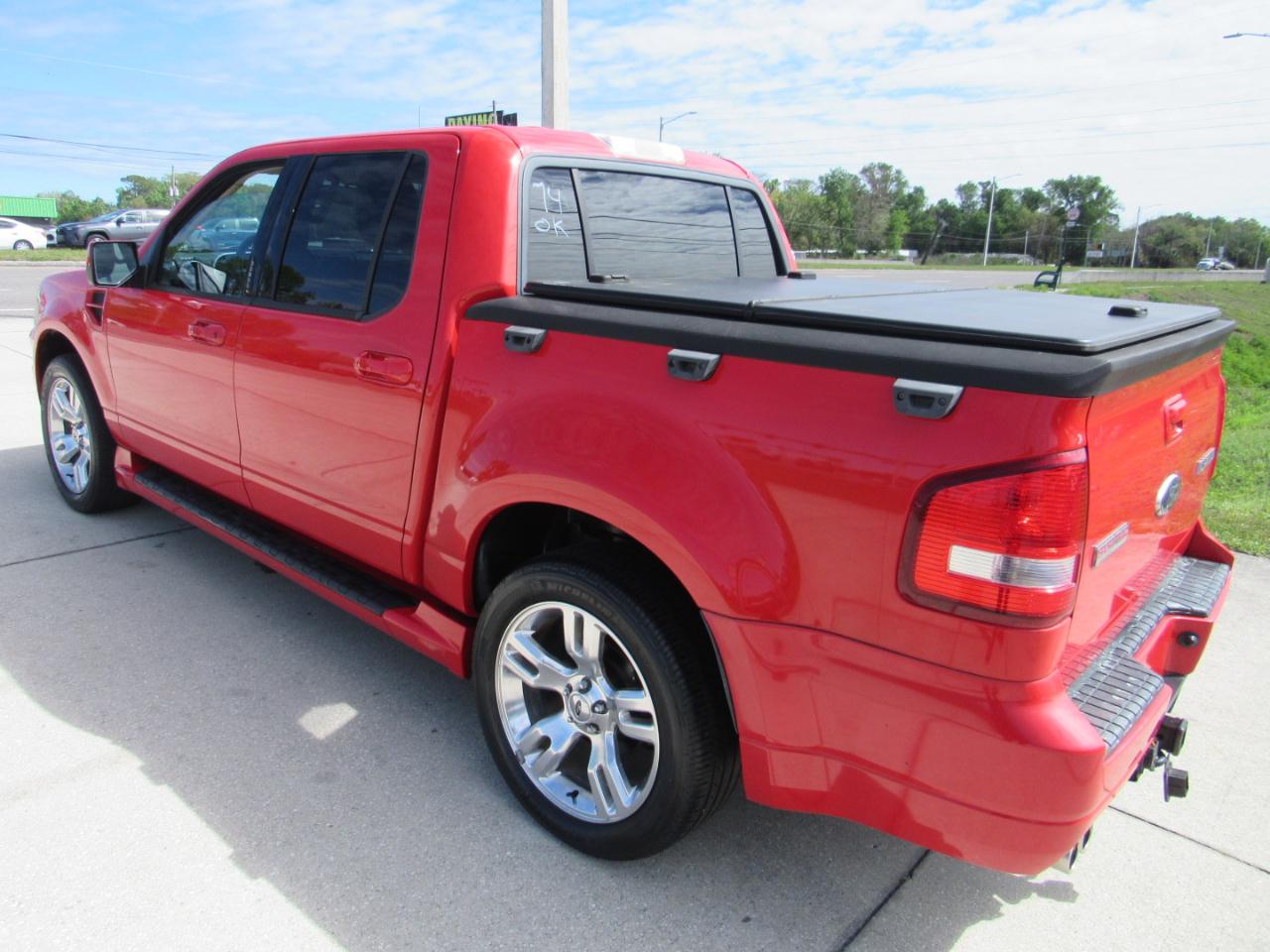 Ford Explorer Sport Trac RWD 4dr Limited 2010