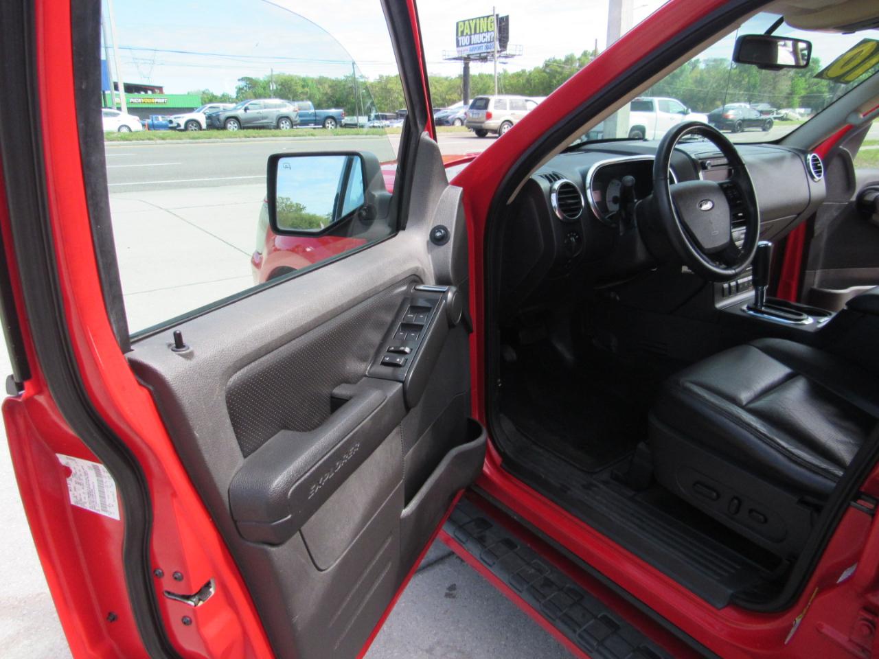 Ford Explorer Sport Trac RWD 4dr Limited 2010