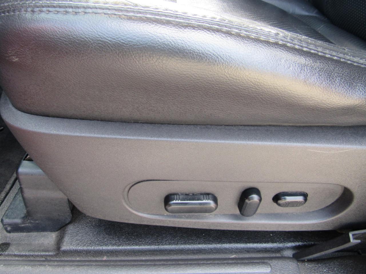 Ford Explorer Sport Trac RWD 4dr Limited 2010