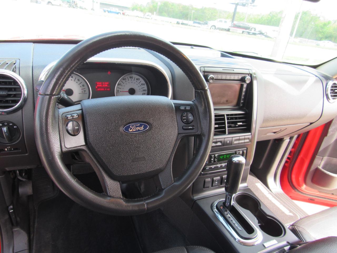 Ford Explorer Sport Trac RWD 4dr Limited 2010