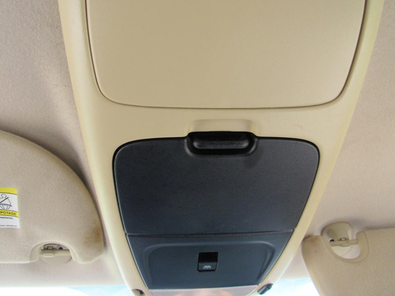 Ford Explorer Sport Trac RWD 4dr Limited 2010